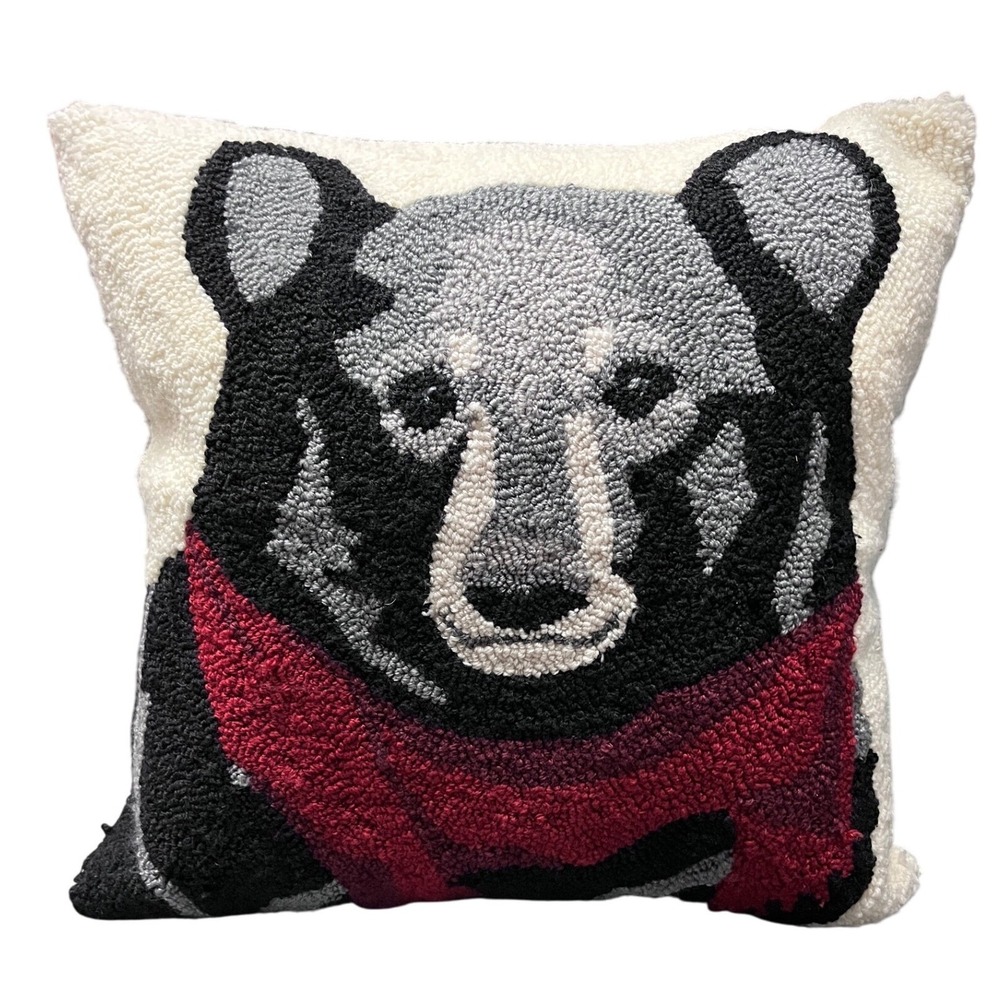 Bear Hooked Throw Pillow‎ 18x18 Polyfill C&F Winter Cabin Lodge Farmhouse Rustic